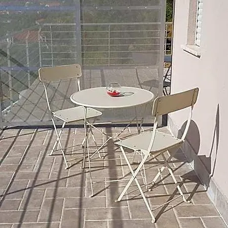 Stella Marina מלון 3*