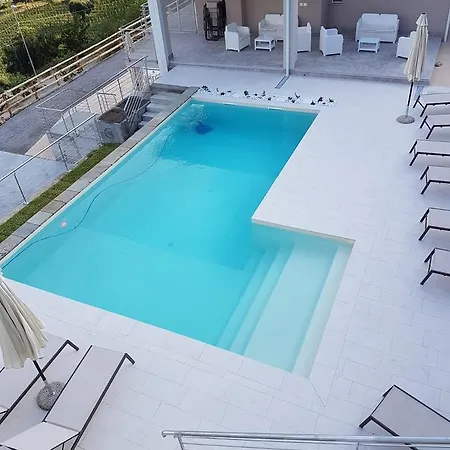 Stella Marina 3* أغروبولي