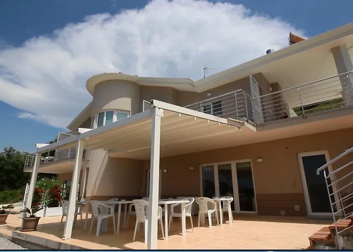 Stella Marina 3*
